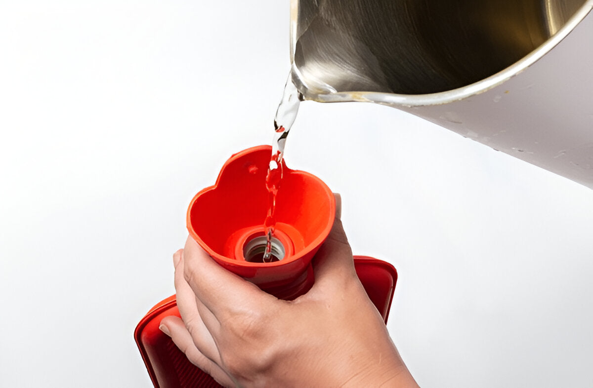EASYAID Hot Water Bag – 2 Litre Rubber – Pain Relief & Warmth